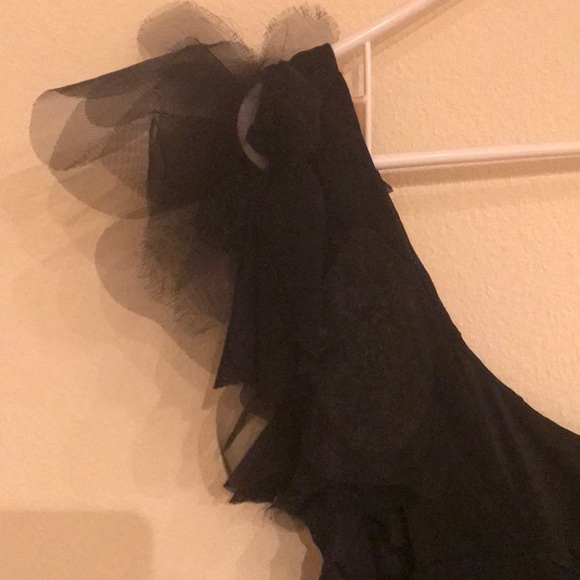 Designer one shoulder evening gown - Picture 5 of 6